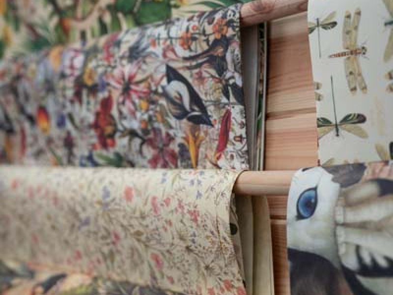 Muestrario de papeles para personalizar productos