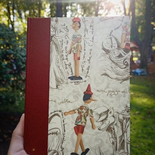 CUADERNO HOLANDESA A6+ 12X16